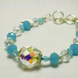 Light Blue Faceted Glass Bead Bracelet