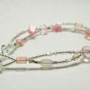Pink And White Mixed Glass Bead Bracelet